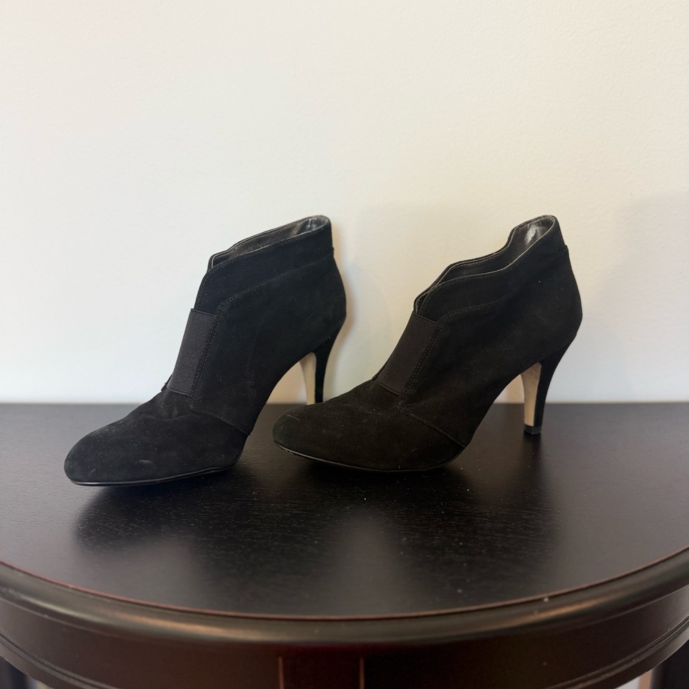 Adrienne Vittadini Black Suede Heeled Boots